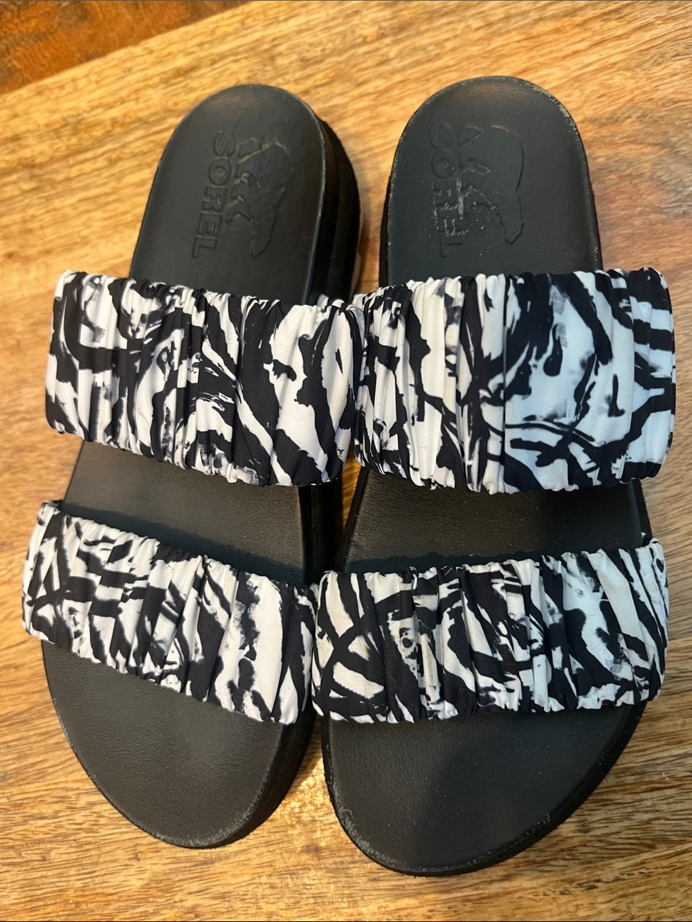 Sorel Black & White Ruched Double Strap Slide Sandals